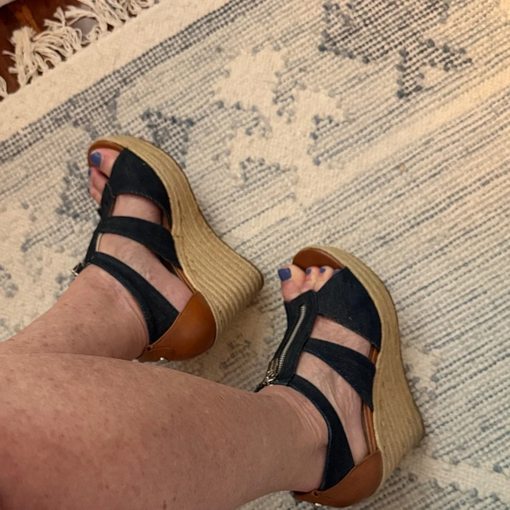 Michael Kors Denim Sandals with Zipper - Picture 3 of 5
